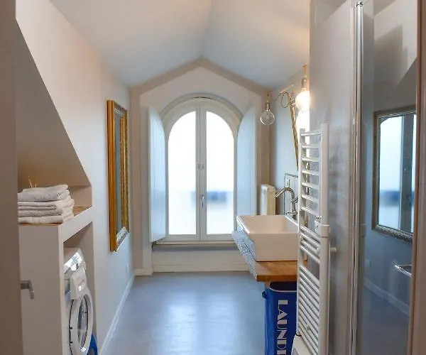 Santis アパート *